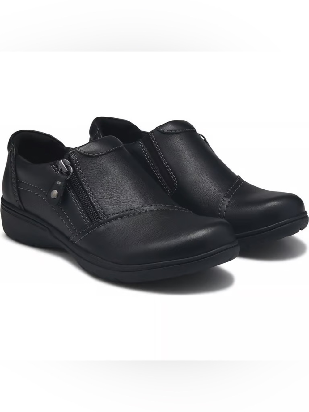 NIB CLARKS Carleigh Ray Slip On SIZE 7.5